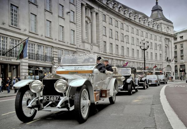 100 летие знаменитой статуэтке Rolls-Royce